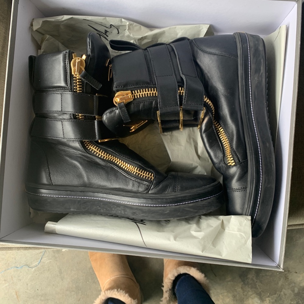 Authentic Giuseppe boots
